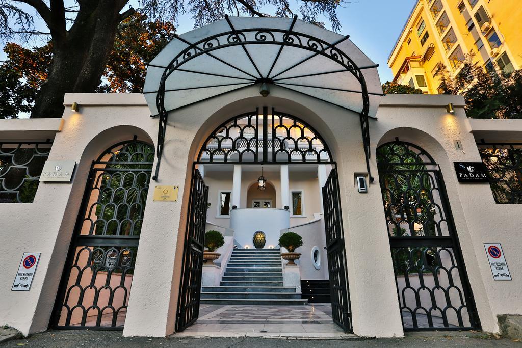 Padam Boutique Hotel ティラナ エクステリア 写真