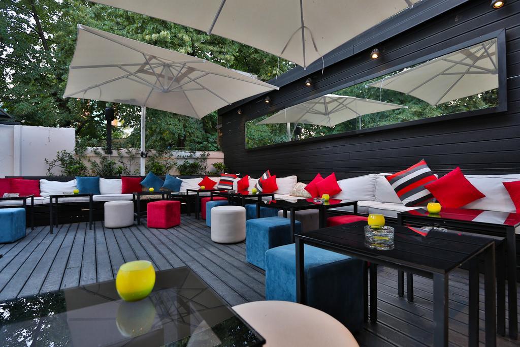 Padam Boutique Hotel ティラナ エクステリア 写真