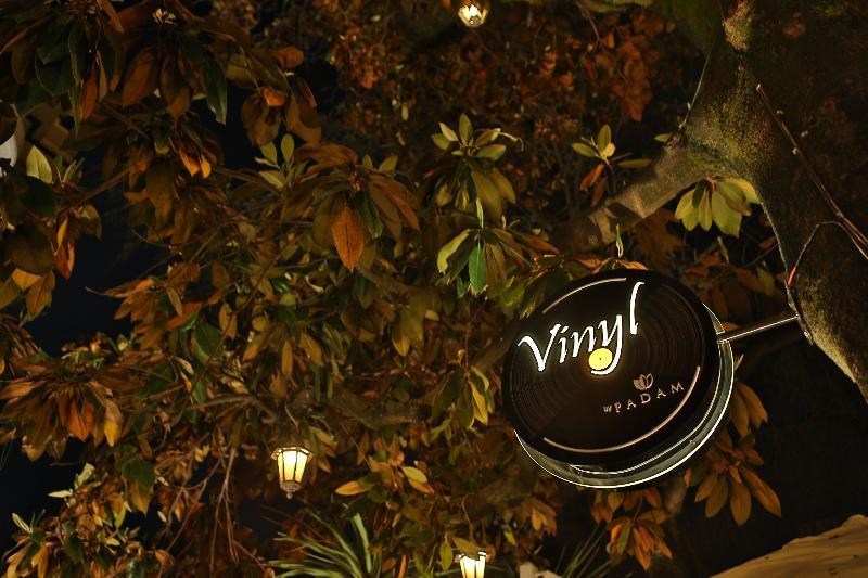 Padam Boutique Hotel ティラナ エクステリア 写真
